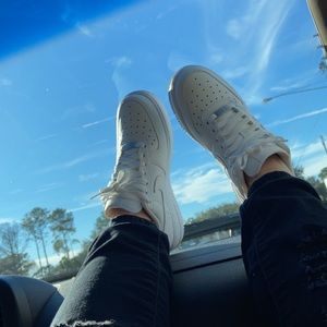 Meet your Posher, Elle